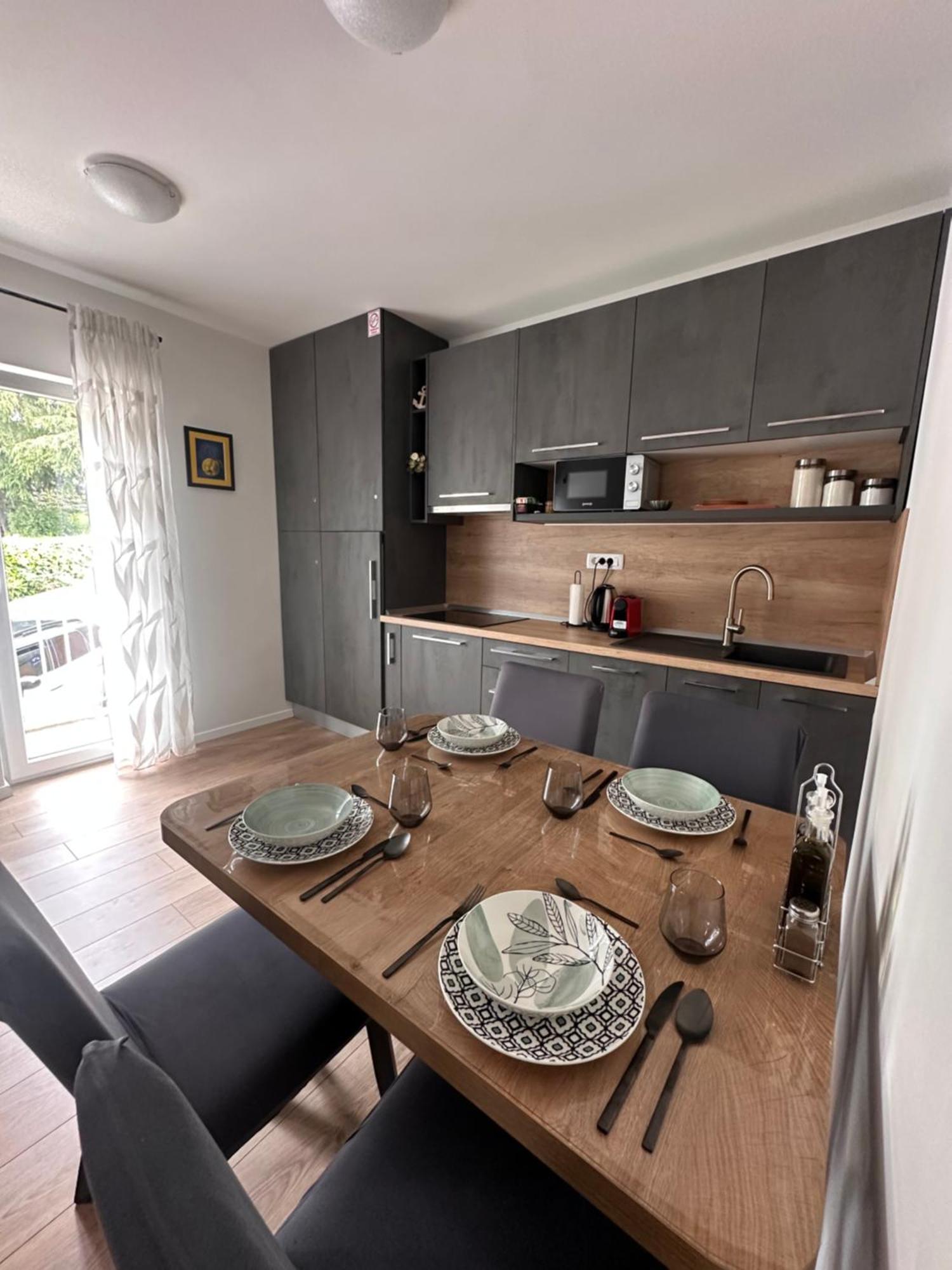 Apartman Опатия Екстериор снимка